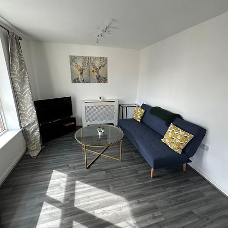 Suites By Rehoboth - Abbey Wood Station - London Zone 4 エクステリア 写真